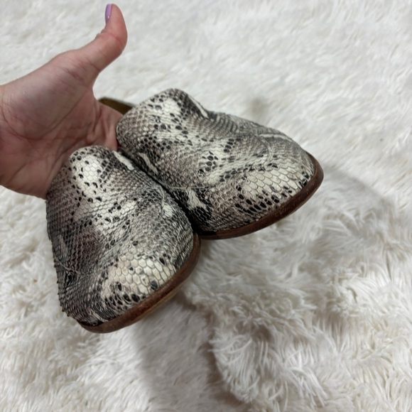MADEWELL The Frances Loafer Stamped Snake Leather Slip On Shoe Black Cream 9.5 - Picture 5 of 13